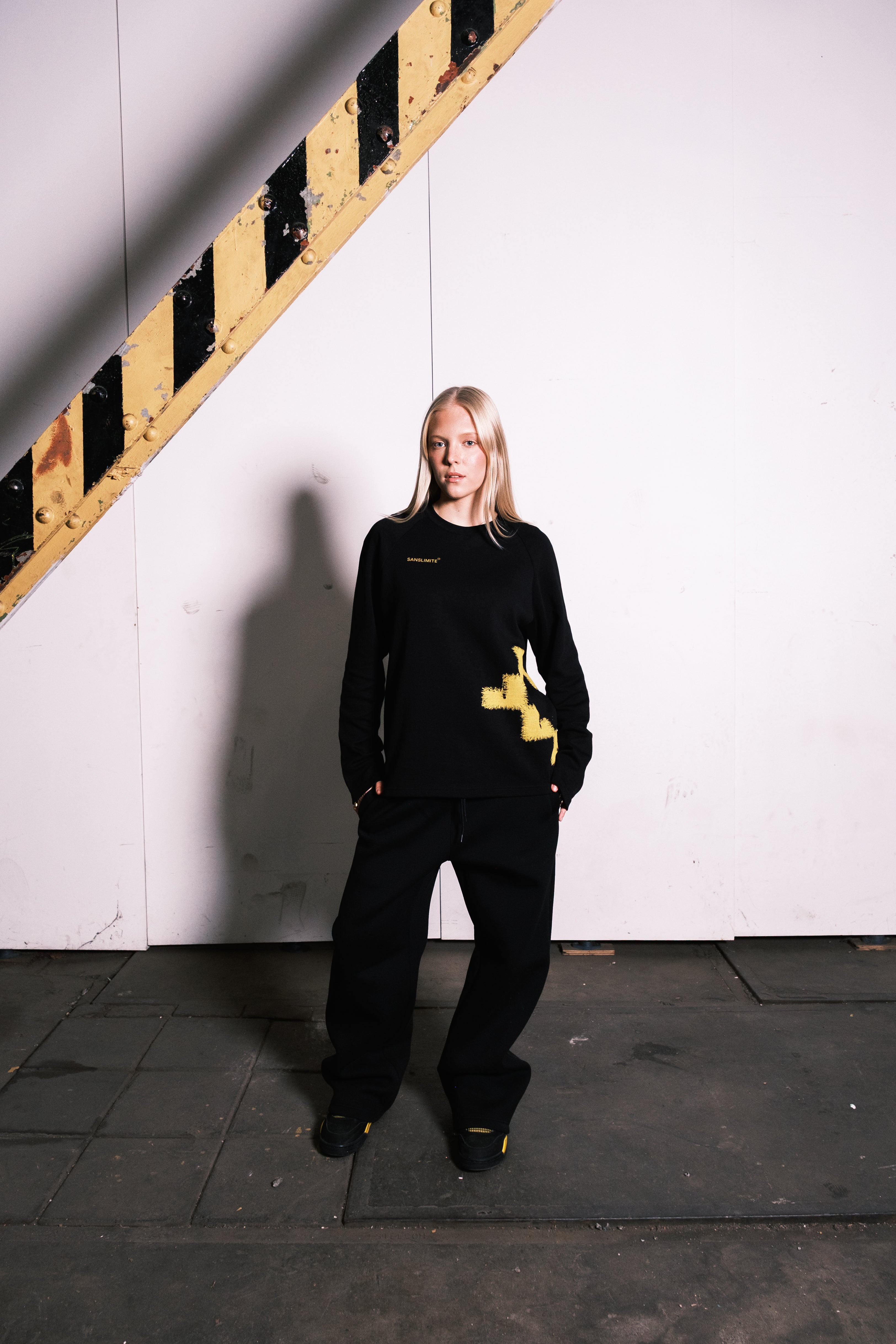 Close call x Sanslimiteworldwide longsleeve