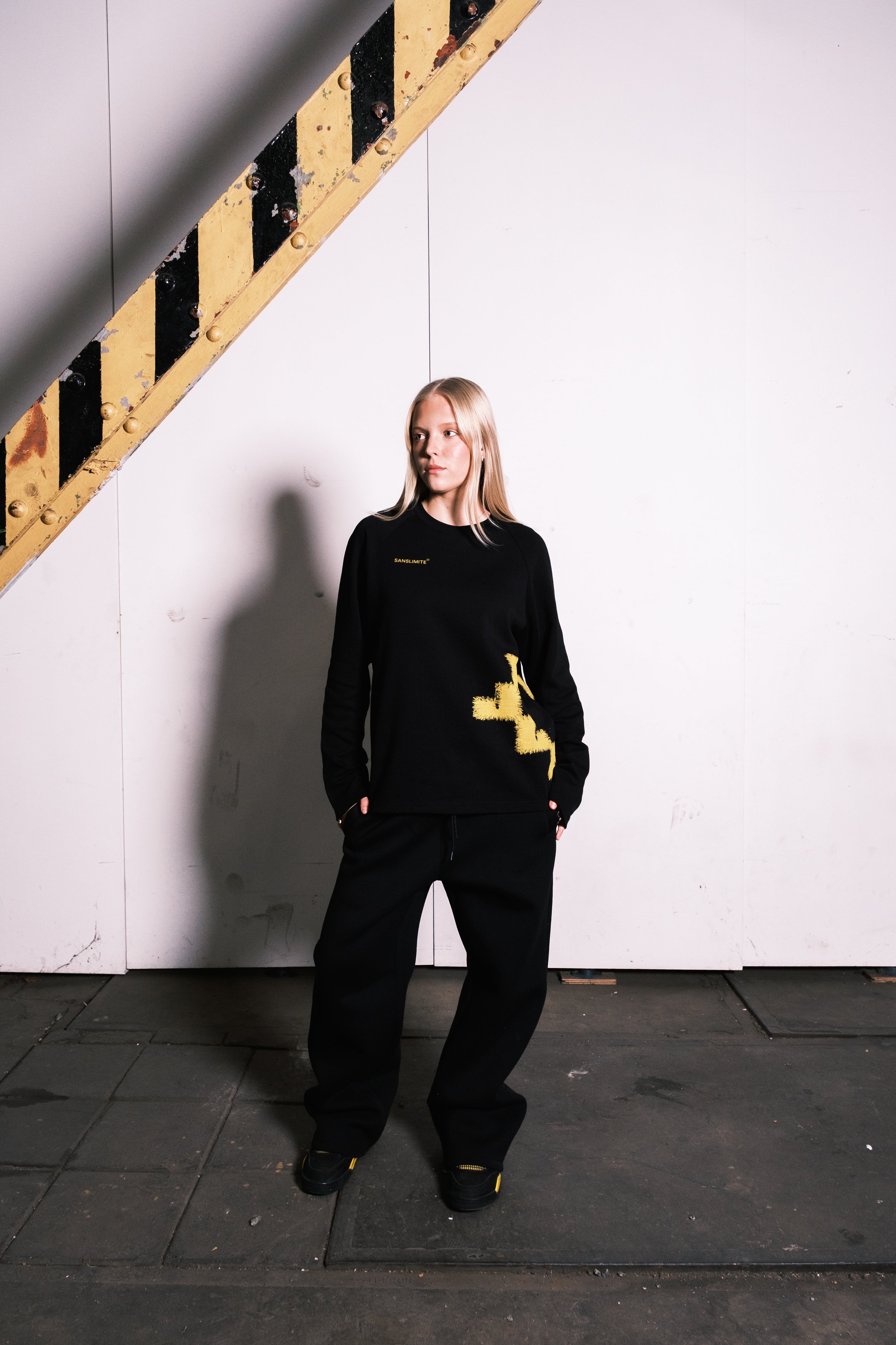 Close call x Sanslimiteworldwide longsleeve