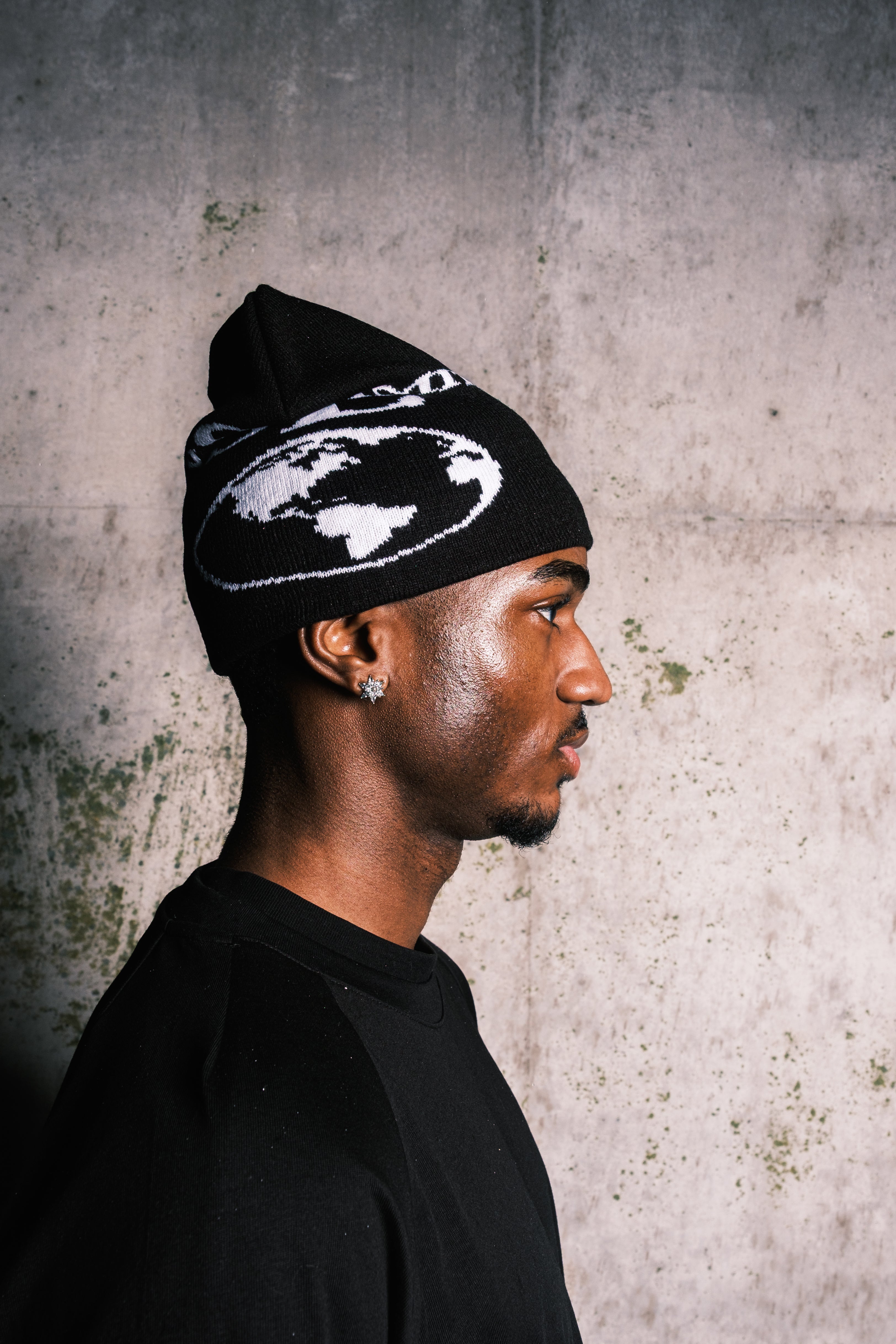 WORLDWIDE BEANIE BLACK