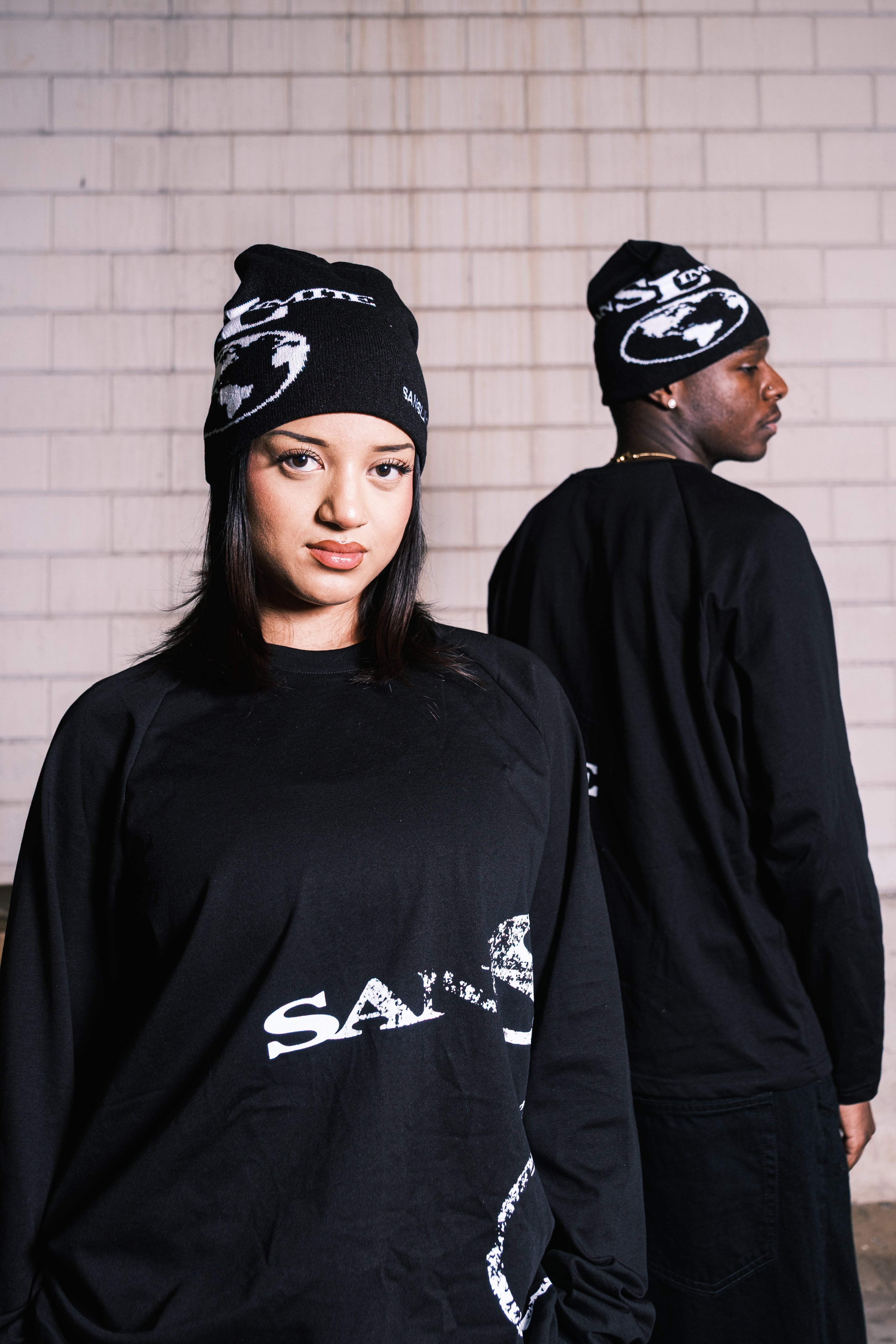 WORLDWIDE BEANIE BLACK - hover